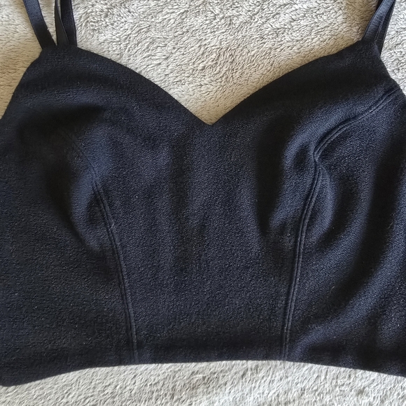 Aritzia Babaton cropped tank top size medium - Picture 4 of 9